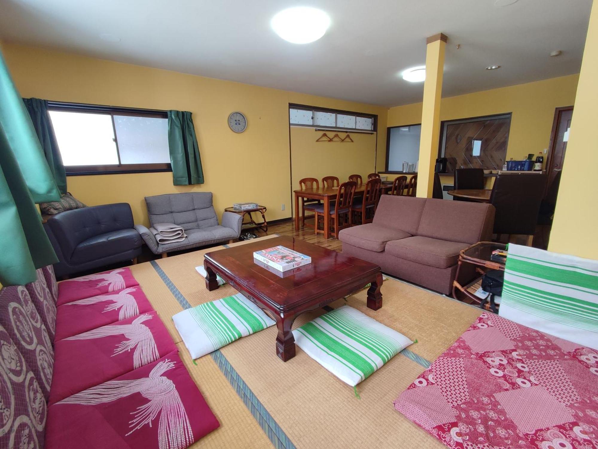 Peuf Lodge Otari Kültér fotó